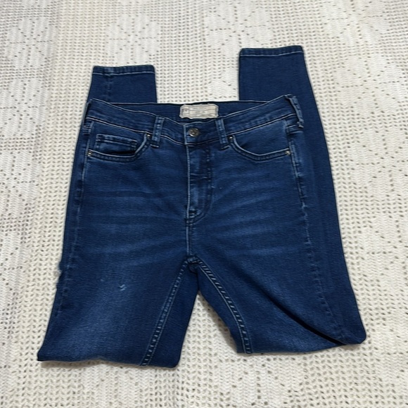 Women’s free people distressed jeans size 26 - Picture 7 of 10